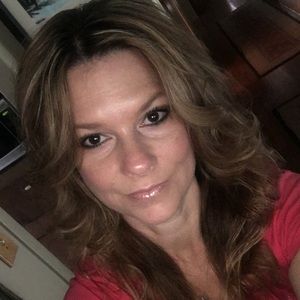 Meet your Posher, Carrie